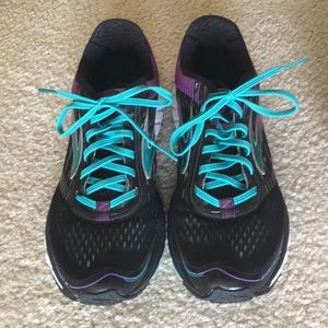 Women’s Brooks Ghost 9 Running Shoe